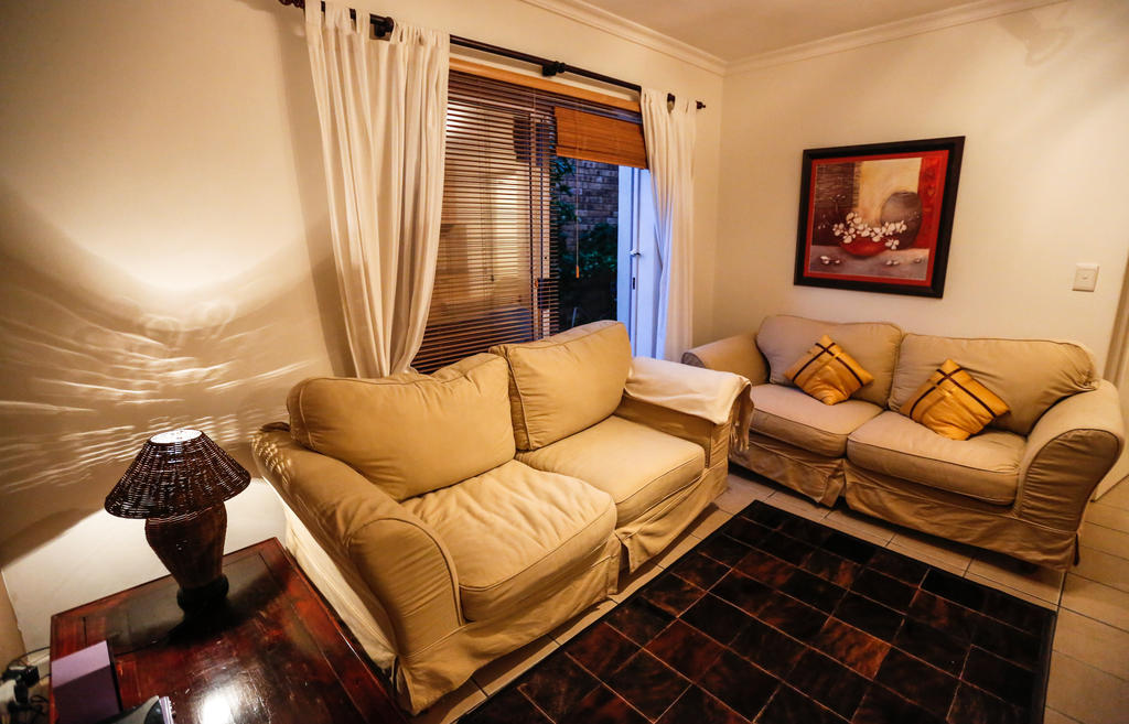Secret Garden Guesthouse Bloubergstrand Chambre photo